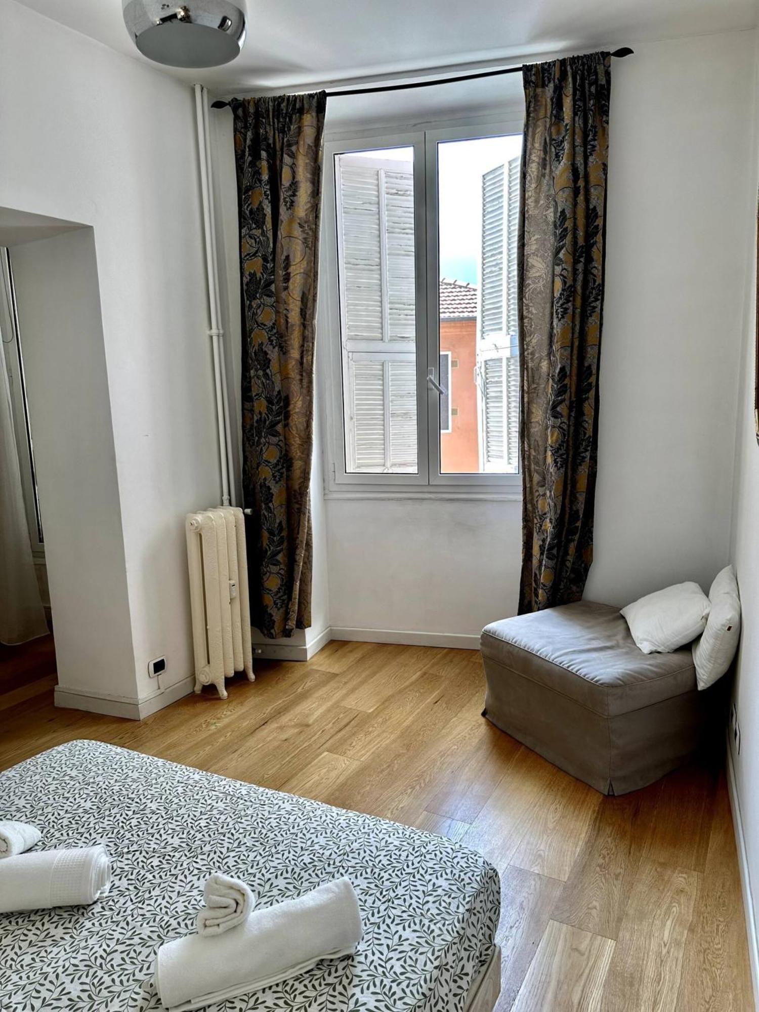 Beau 3 Pieces Vue Mer Menton Exterior foto
